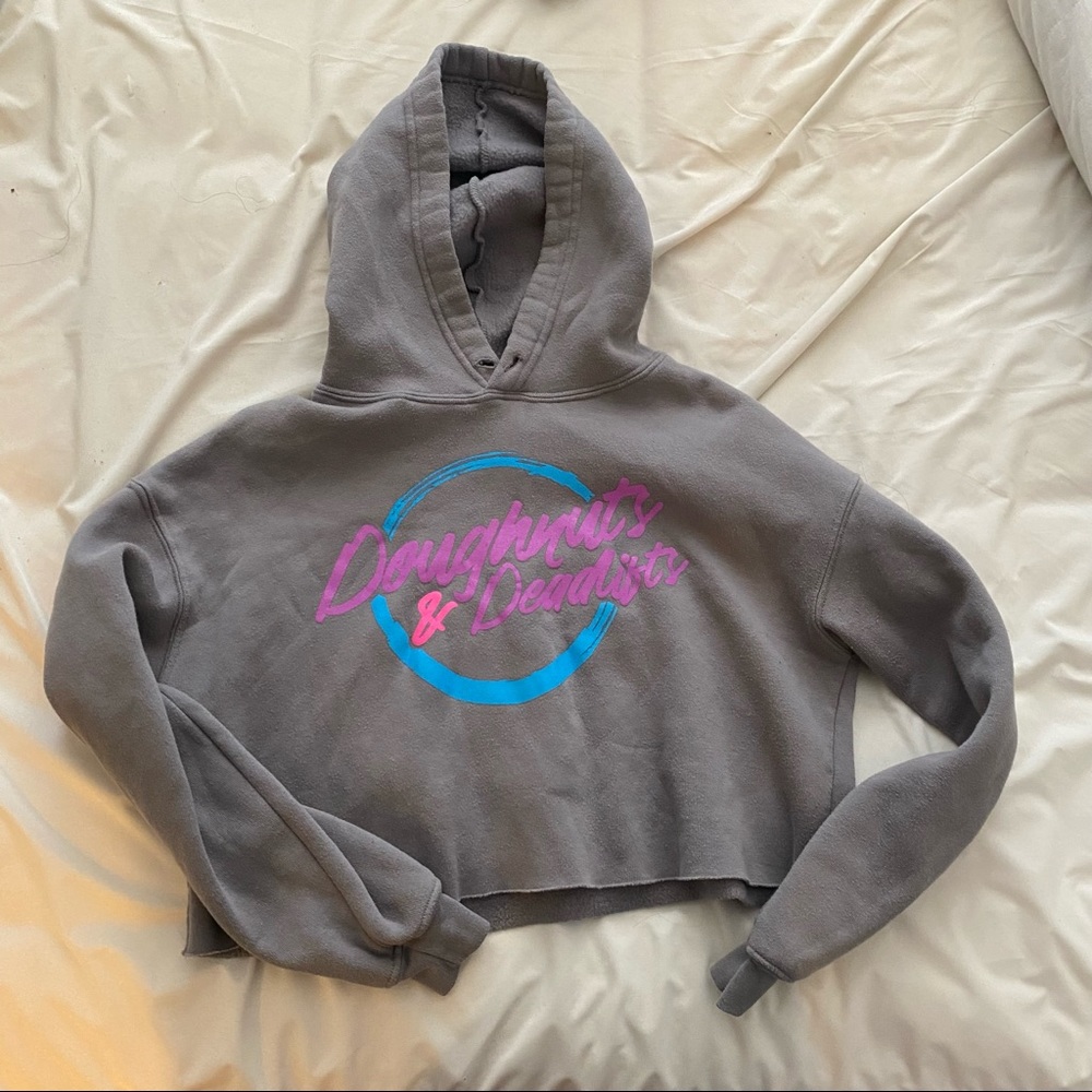 Cropped hoodie